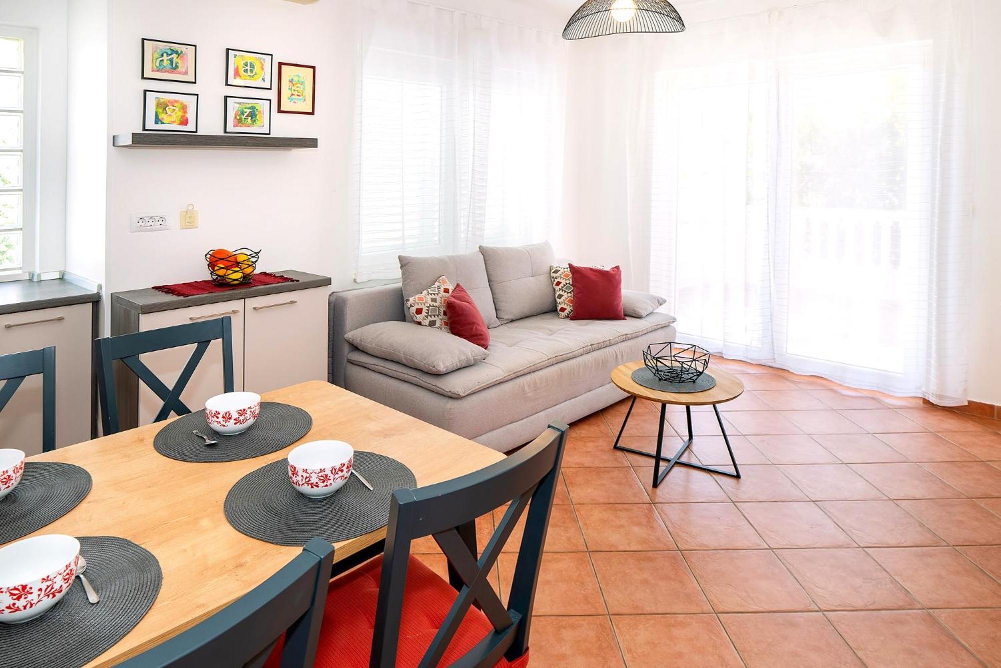 Apartments With Terrace Baška Стая снимка
